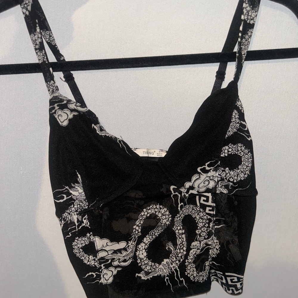 Black and White Dragon Print Crop Top